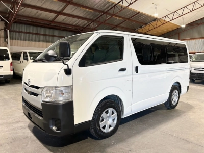 2018 TOYOTA HIACE LWB ** $4000 REDUCED** 6 SEATERS !!