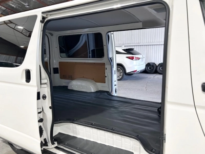 2020 Toyota Hiace Facelift Model *4WD* Super Low 82km