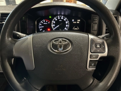 2020 Toyota Hiace LATEST FACELIFTMODEL --$4000 REDUCED-- 