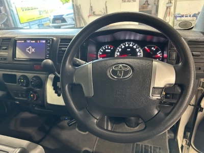 2019 Toyota Hiace == 6 / 9 Seters = FINAL SALE before INFLATION