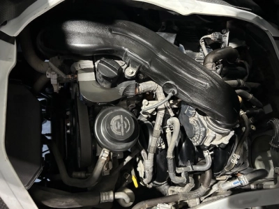 2019 Toyota Hiace == 6 / 9 Seters = FINAL SALE before INFLATION