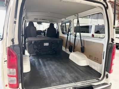2019 Toyota Hiace == 6 / 9 Seters = FINAL SALE before INFLATION