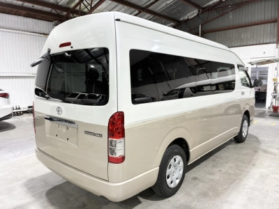2019 Toyota Hiace GRAND CABIN 4X4 =10 SEATER (Removable) FULL OPTIONS