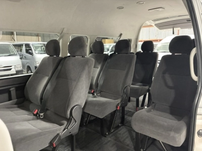2019 Toyota Hiace GRAND CABIN 4X4 =10 SEATER (Removable) FULL OPTIONS