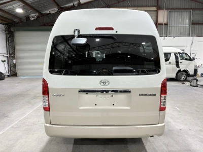 2019 Toyota Hiace GRAND CABIN 4X4 =10 SEATER (Removable) FULL OPTIONS
