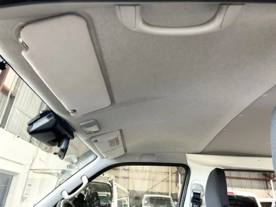 2018 Toyota Hiace = 6 Seaters = ONLY 89kms!! *** $1000 DISCOUNTED for FUEL