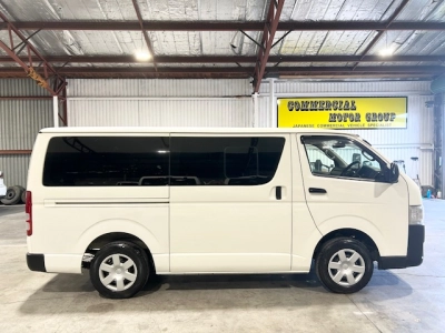 2015 Toyota Hiace 6 Seater - NEW YEAR SALE -