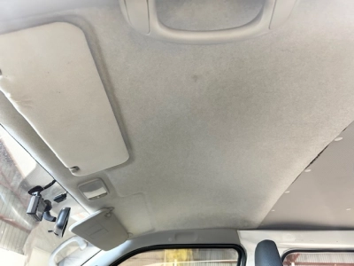 2015 Toyota Hiace 6 Seater - NEW YEAR SALE -