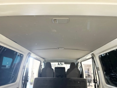 2015 Toyota Hiace 6 Seater - NEW YEAR SALE -