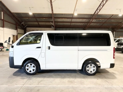 2015 Toyota Hiace 6 Seater - NEW YEAR SALE -