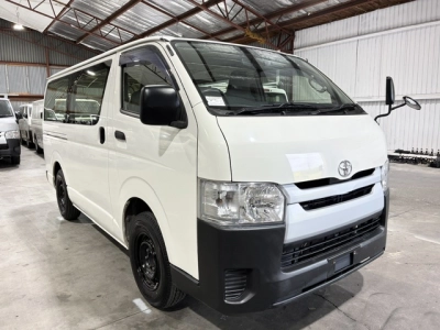 2020 Toyota Hiace ** TIMBER FLOOR ** 2 Sliding Doors