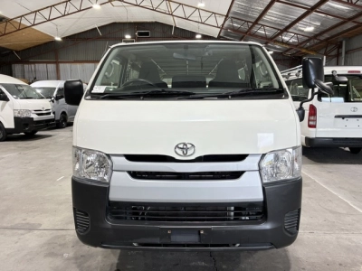 2020 Toyota Hiace ** TIMBER FLOOR** 2 Sliding Doors