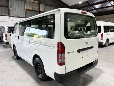 2020 Toyota Hiace ** TIMBER FLOOR** 2 Sliding Doors