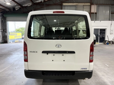 2020 Toyota Hiace ** TIMBER FLOOR** 2 Sliding Doors