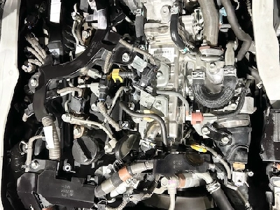 2019 Toyota Hiace = FULL TIME 4WD _ SUPER LOW 92kms =