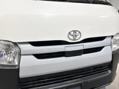 2019 Toyota Hiace = FULL TIME 4WD _ SUPER LOW 92kms =