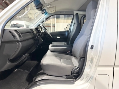 2018 Toyota Hiace **GL PACKAGE** $3900 REDUCED $$