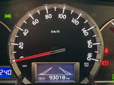 2019 Toyota Hiace 2.8L Diesel HIGHROOF *** BIG SALE_ WAS $39,995 NOW $36,595 ***
