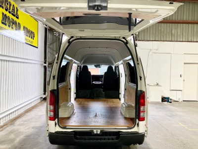 2019 Toyota Hiace 2.8L Diesel HIGHROOF *** BIG SALE_ WAS $39,995 NOW $36,595 ***
