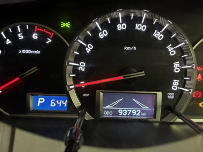 2020 Toyota Hiace = DUAL AIRBAGS = 