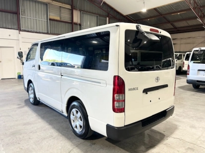 2019 Toyota Hiace Full Time 4WD / 9 Seater (Removable) *NEW YEAR SALE*