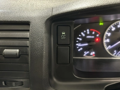 2020 Toyota Hiace =4X4= FACELIFT MODEL _ 6 SEATER $1000 DISCOUNTED for Fuel 