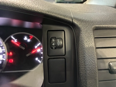 2019 Toyota Hiace =4X4= REAR AIRCON / 6 or 9 Seaters