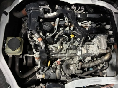 2019 Toyota Hiace =4X4= REAR AIRCON / 6 or 9 Seaters