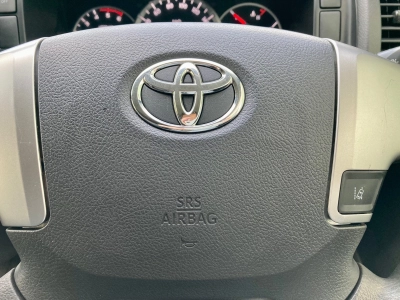 2018 Toyota Hiace 2.8L DIESEL TURBO *** BIG SALE *** WAS $34,995 _ NOW $31,595
