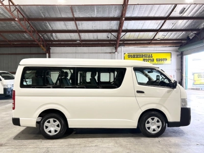 2019 Toyota Hiace *** $4500 REDUCED *** 10 SEATERS