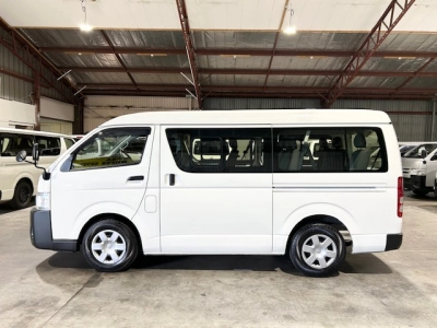 2019 Toyota Hiace *** $4500 REDUCED *** 10 SEATERS