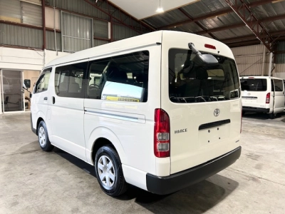 2019 Toyota Hiace *** $4500 REDUCED *** 10 SEATERS