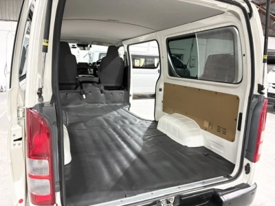 2022 Toyota Hiace =4X4= Facelift Model ** $1000 Discounted for Fuel **