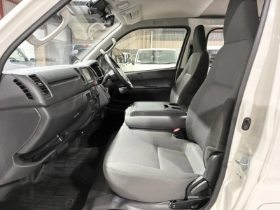 2022 Toyota Hiace =4X4= Facelift Model ** $1000 Discounted for Fuel **