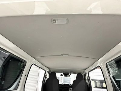 2022 Toyota Hiace =4X4= Facelift Model ** $1000 Discounted for Fuel **