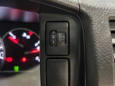 2019 Toyota Hiace ** 10 SEATER ** $4500 REDUCED $$ ** MID YEAR SALE **