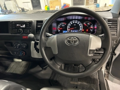 2019 Toyota Hiace ** 10 SEATER ** $4500 REDUCED $$ ** MID YEAR SALE **