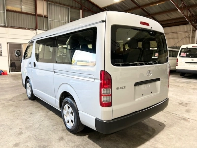2019 Toyota Hiace ** 10 SEATER ** $4500 REDUCED $$ ** MID YEAR SALE **