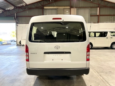 2019 Toyota Hiace ** 10 SEATER ** $4500 REDUCED $$ ** MID YEAR SALE **