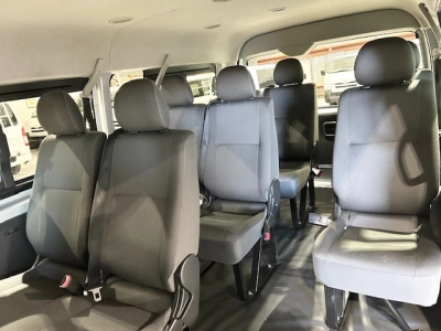 2019 Toyota Hiace ** 10 SEATER ** $4500 REDUCED $$ ** MID YEAR SALE **
