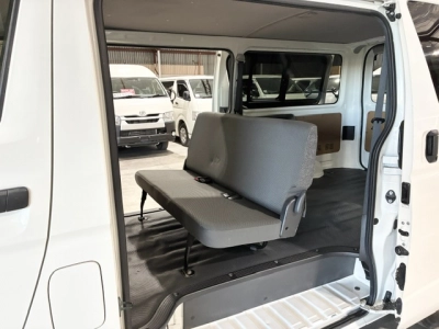 2022 Facelift Model =4X4= 6 SEATER **ONLY 96kms**
