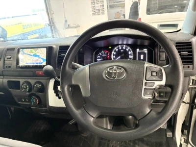 2022 Facelift Model =4X4= 6 SEATER **ONLY 96kms**