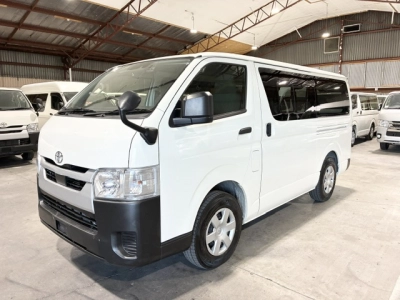 2022 Facelift Model =4X4= 6 SEATER **ONLY 96kms**