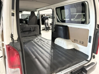 2022 Facelift Model =4X4= 6 SEATER **ONLY 96kms**