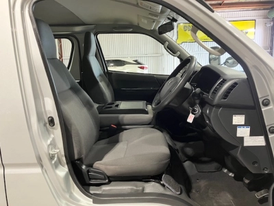 2018 Toyota Hiace 4WD DIESEL TURBO **WAS $40,995 NOW $36,995**