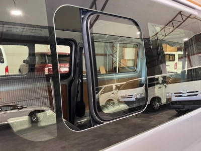 2018 Toyota Hiace 4WD DIESEL TURBO **WAS $40,995 NOW $36,995**