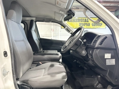2019 Toyota Hiace = 6 SEATERS = 2 Sling Doors