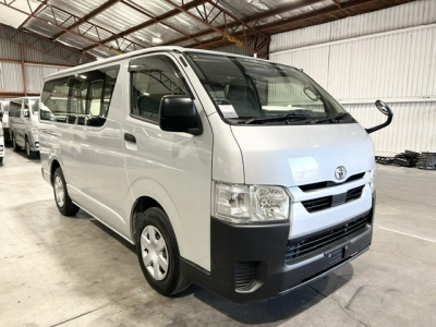 2021 Toyota Hiace Facelift Model =2WD= 6 Seaters_Rear Aircon