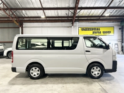 2021 Toyota Hiace Facelift Model =2WD= 6 Seaters_Rear Aircon
