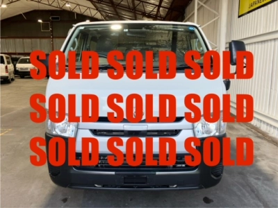 2018 Toyota Hiace 2.8L DIESEL TURBO **2 SLIDING DOORS**